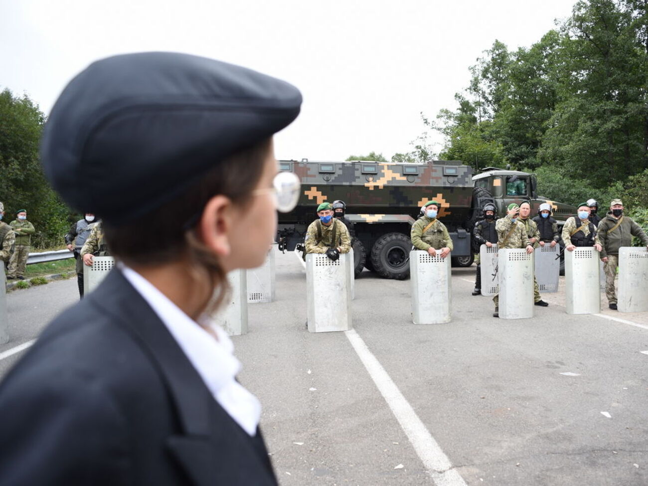 Тисячі хасидів намагаються потрапити в Україну з території Білорусі