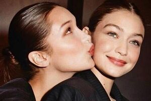 Разница в возрасте сестер составляет полтора года