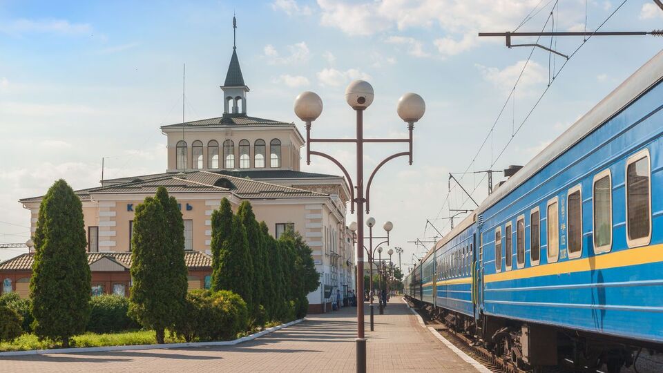 Приблизно третина пасажирів подорожувала Україною на поїздах у літні місяці