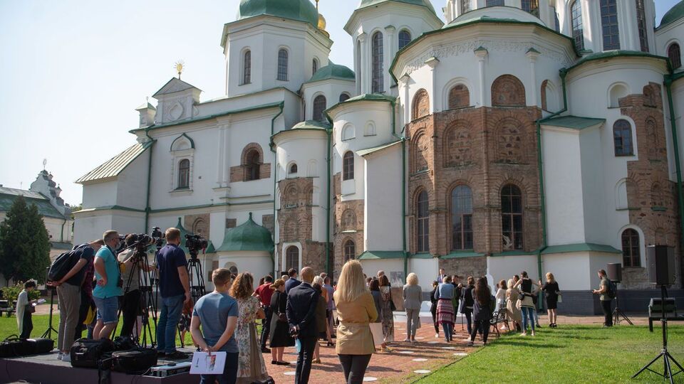 Dampness and mould are the main problems of all ancient architectural monuments, patrons say