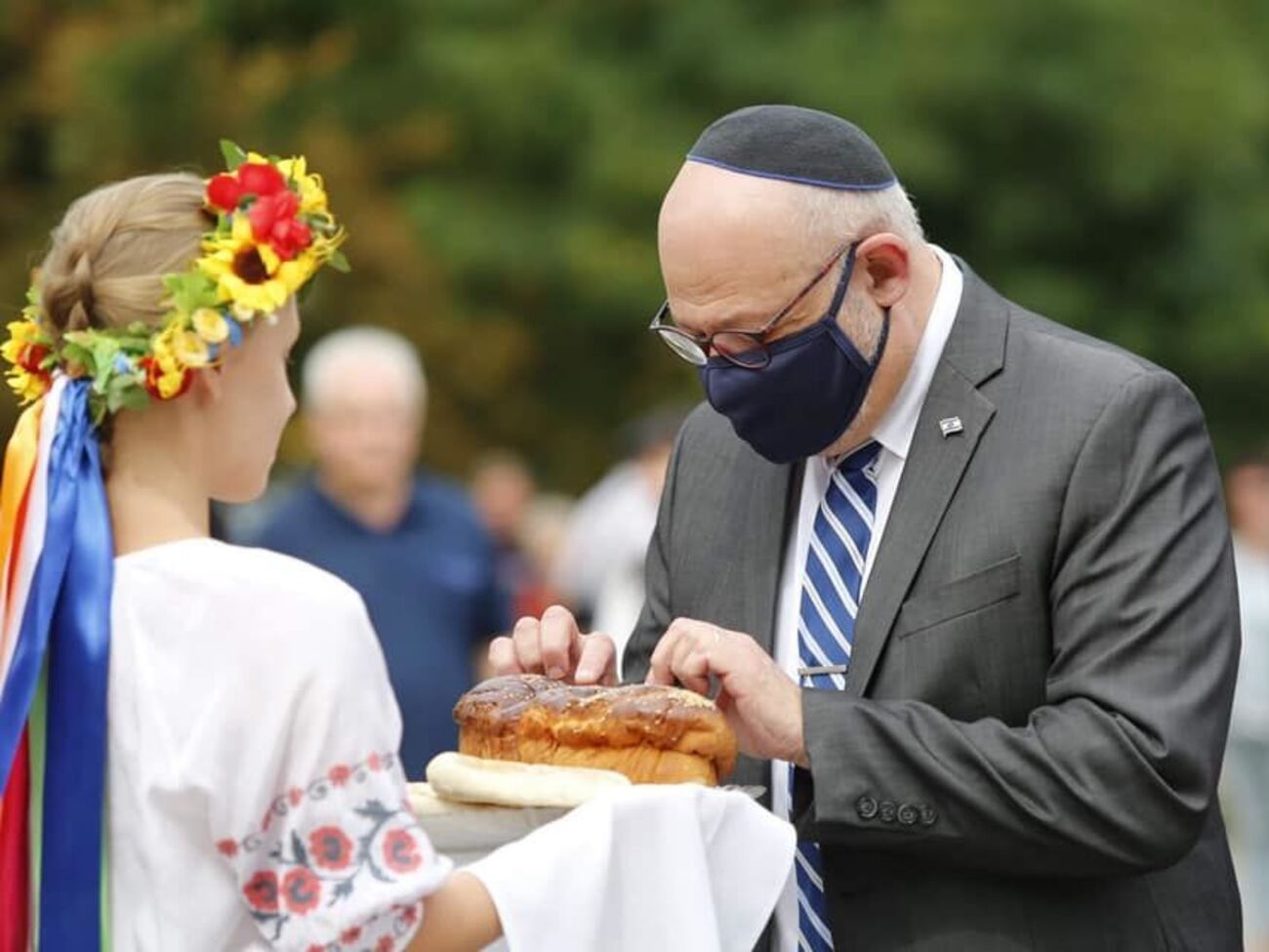 Лион:&nbsp;У них есть возможность выехать в Гомель, в Минск и оттуда вернуться в Израиль
