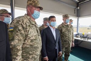 Зеленский: Украина, как никто другой, хочет мира и завершения войны