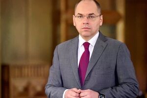 Людина з COVID-19 має звернутися до територіальної виборчої комісії, щоб проголосувати вдома, розповів Степанов