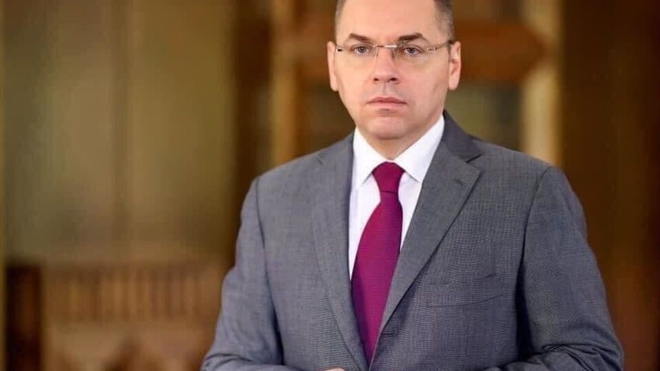 Людина з COVID-19 має звернутися до територіальної виборчої комісії, щоб проголосувати вдома, розповів Степанов