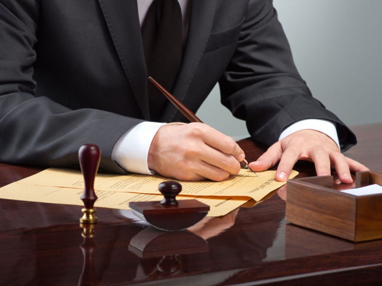 До комісії щодо САП увійшло 11 осіб