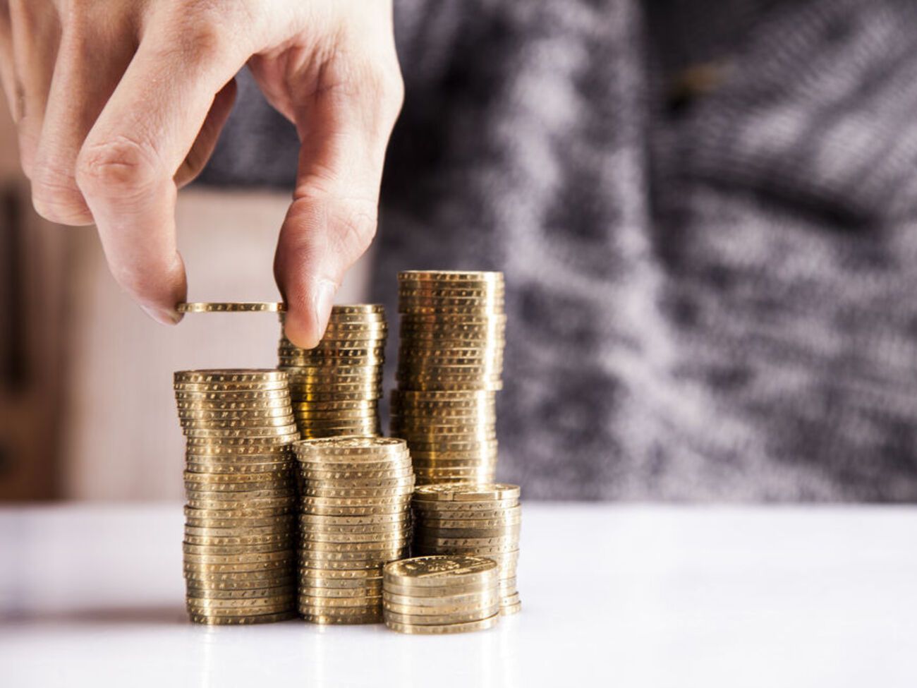 Расходы министерства соцполитики на финансирование субсидий для оплаты жилищно-коммунальных услуг сократили на 2,16 млрд грн