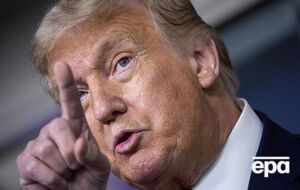 Трампа звинуватили в сексуальних домаганнях