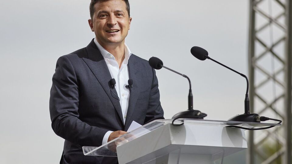 Зеленський зазначив, що регіонам України надали "значні повноваження та фінансування"