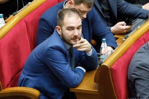 Юрченко просил у агента НАБУ "200 кг булочек с начинкой", но получил подозрение