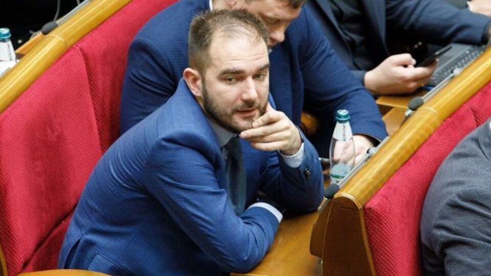 Юрченко просил у агента НАБУ "200 кг булочек с начинкой", но получил подозрение