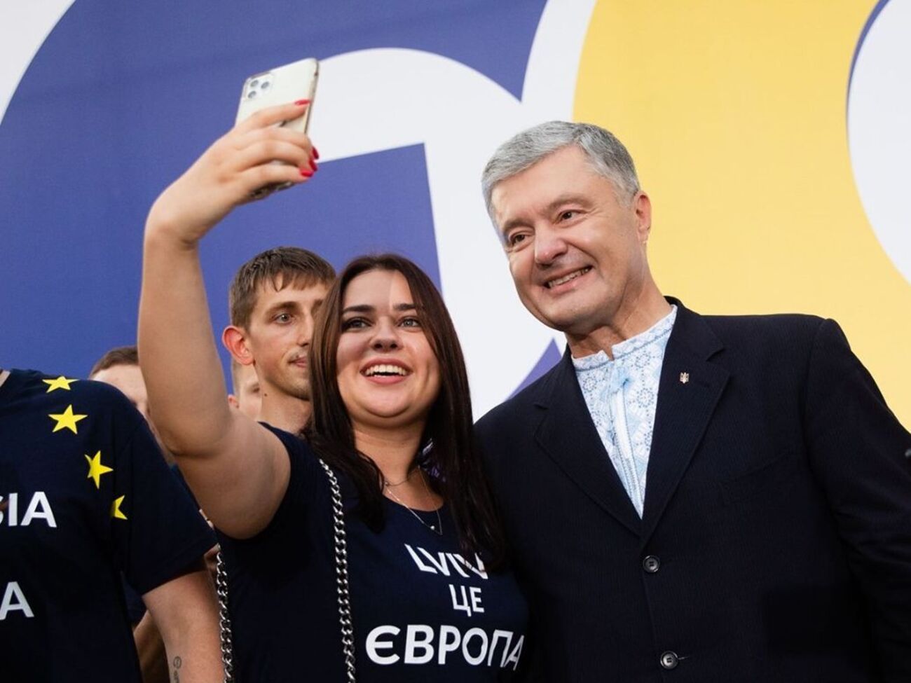 Порошенко заявив, що в Європарламенті заговорили про загрозу скасування безвізу для України