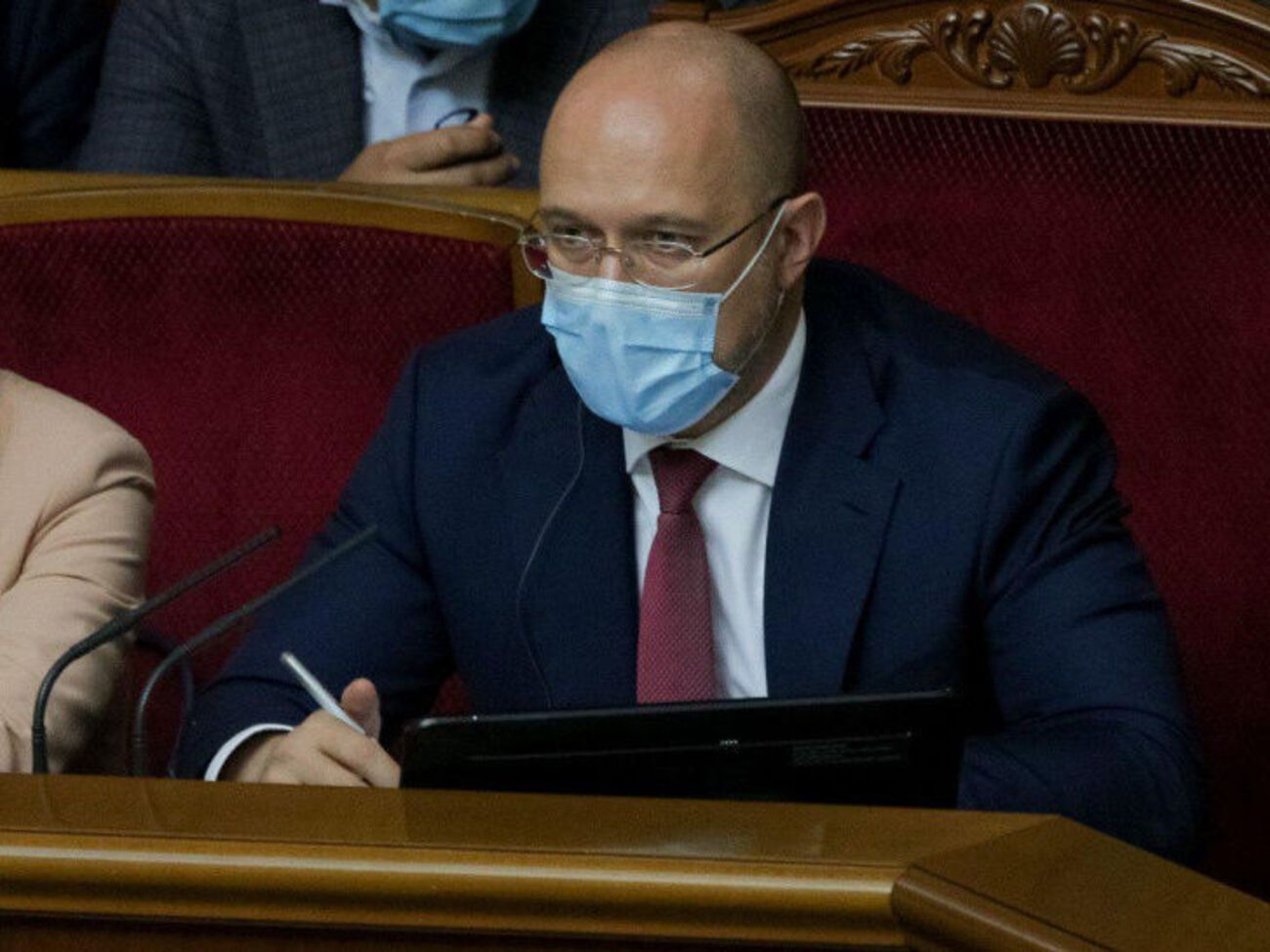 Шмигаль запевнив, що Україна дотримується всіх процедур, передбачених законодавством, з обрання нового глави САП