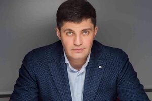 Сакварелидзе: Так власть решила обезопасить орган от "внешнего влияния". Даже не вижу смысла продолжать. На этом все