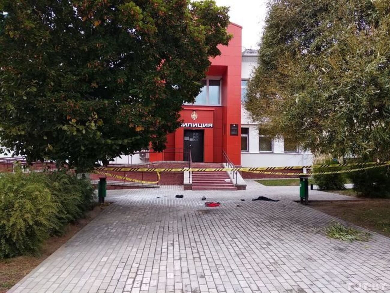 Мужчина пришел под районное отделение милиции свести счеты с жизнью