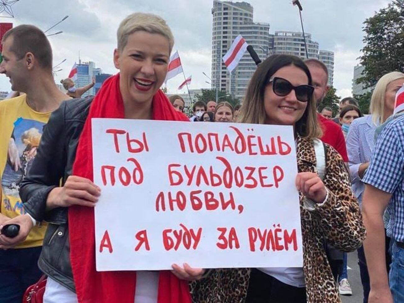 Колесникову (слева)&nbsp;12 сентября&nbsp;вывезли из Минска&nbsp;в СИЗО города Жодино