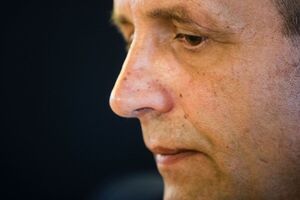 Лікарі ввели Балуха у стан медикаментозного сну через травму голови