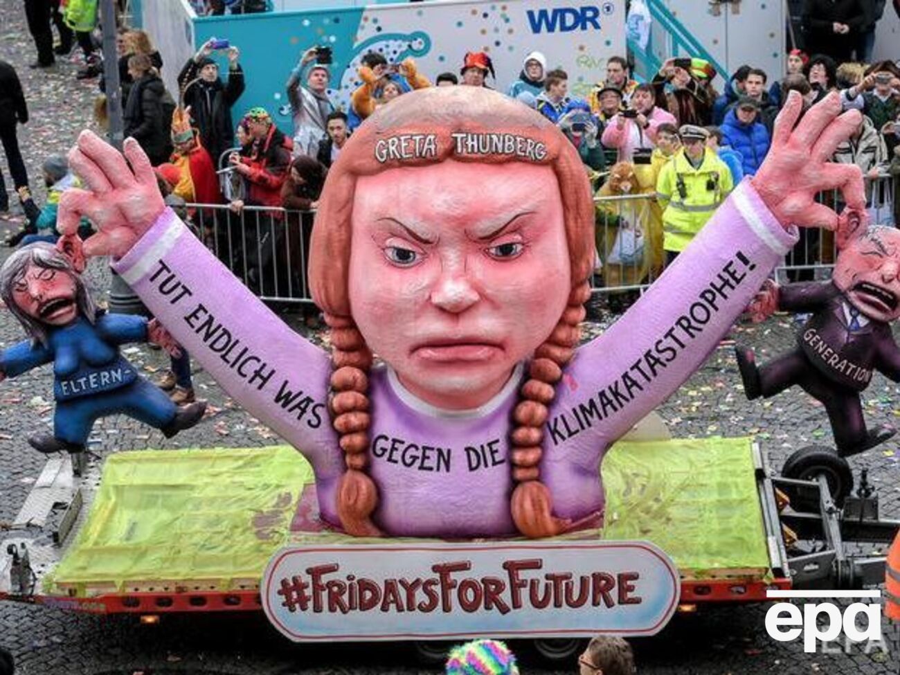 В немецкой федеральной земли Северный Рейн &ndash; Вестфалия отменили массовые мероприятия очередного карнавального сезона