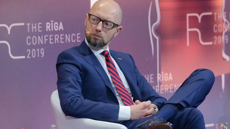 Яценюк: Лукашенко знает, что он проиграл выборы
