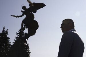 Виталий Кличко: Я мечтал, что скульптура архангела обязательно должна быть на Владимирской горке