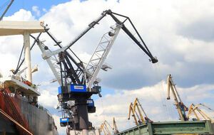 В обращении говорится, что работа буксира может нести опасность как порту и его работникам, так и окружающим его населенным пунктам