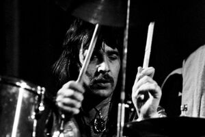 Керслейк помер від раку простати у 73 роки