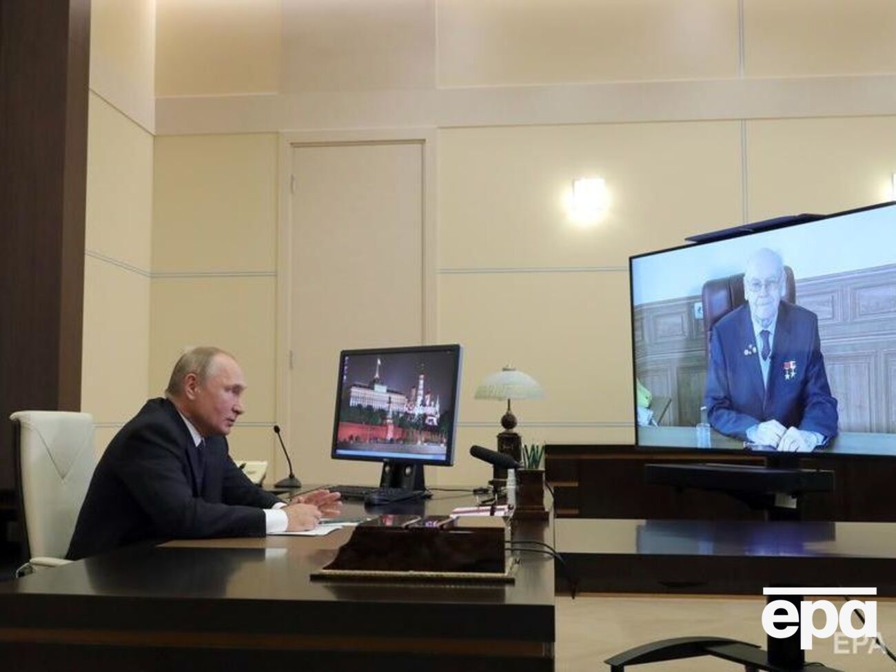 Путін нагородив Єфремова орденом Святого апостола Андрія Первозванного за розроблення комплексу "Авангард"