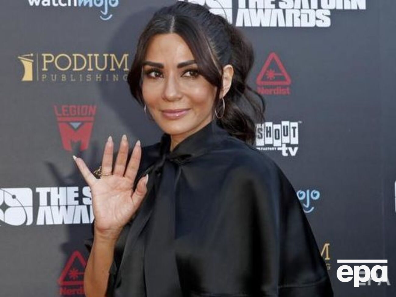 В 11 лет Николс пережила групповое изнасилование