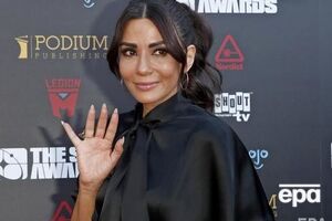 В 11 лет Николс пережила групповое изнасилование