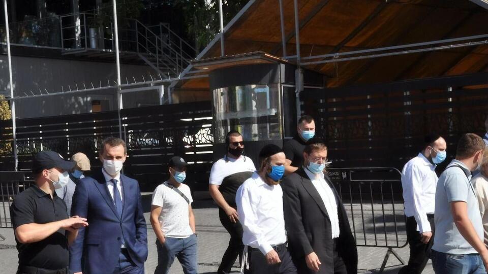 Представители Нацполиции и Минздрава проинспектировали основные культовые места паломничества в Умани