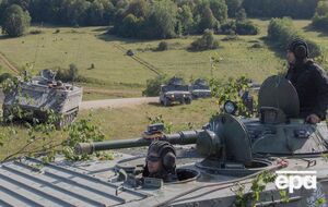 С начала новых суток по всей линии разграничения наблюдается тишина