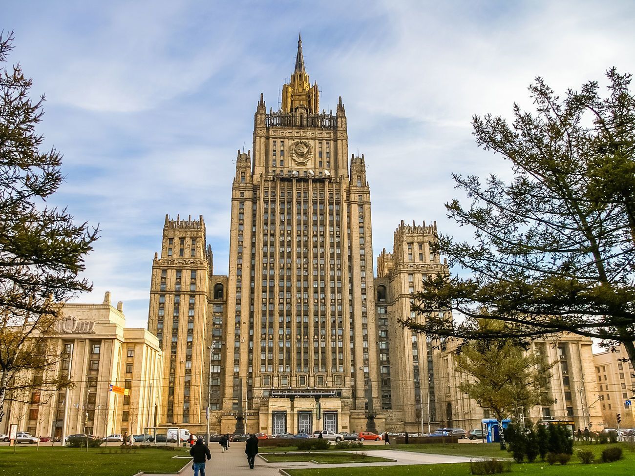 В российском МИД назвали действия США "разнузданным поведением"