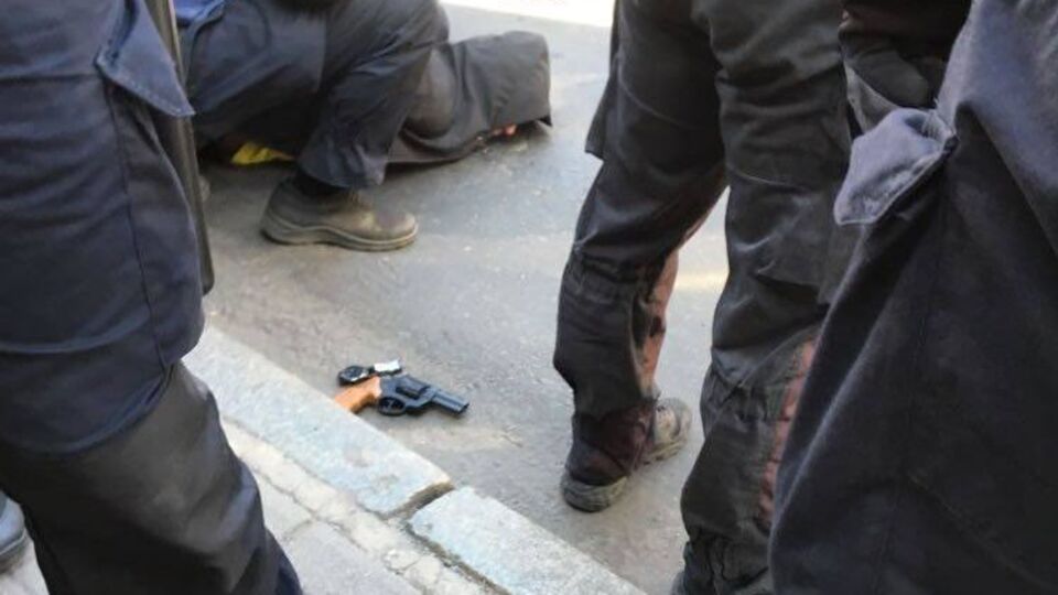 У одного из противников прайда изъяли пистолет