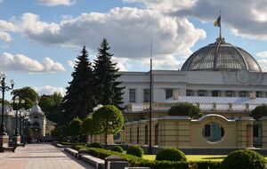 Проходной 5-процентный барьер преодолевают пять партий