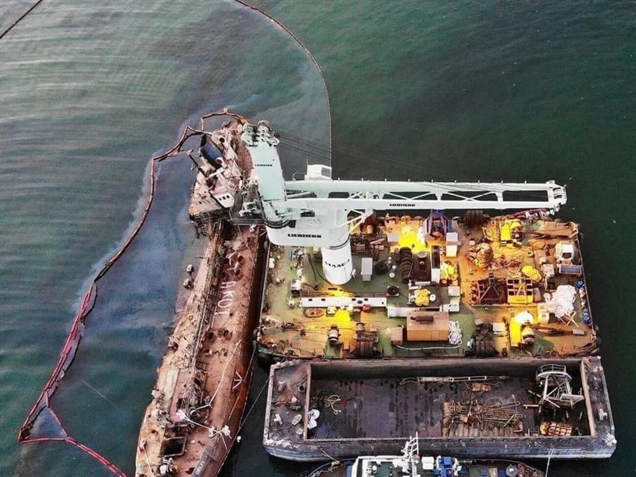 Delfi&nbsp;отбуксировали в порт Черноморск&nbsp;10 сентября