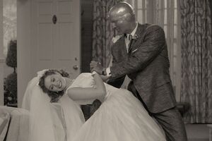 Главные персонажи – супергерои комиксов Marvel Алая Ведьма и Вижен