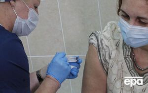 Зараз в РФ проводять клінічні випробування двох вакцин проти коронавірусу