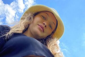 Джиджи Хадид: Время пролетело