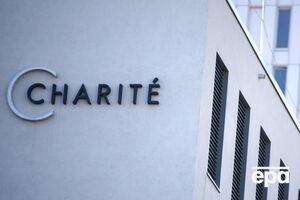 Навального лечили в "Шарите" с 22 августа