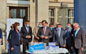 Кулеба: Закон "Об образовании" в части обучения для нацменьшинств менять не будем