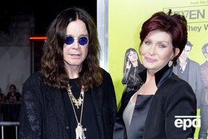 Незважаючи на те, що внучка Осборнів захворіла на COVID-19, ні в Шерон, ні в Оззі коронавірусу не виявлено