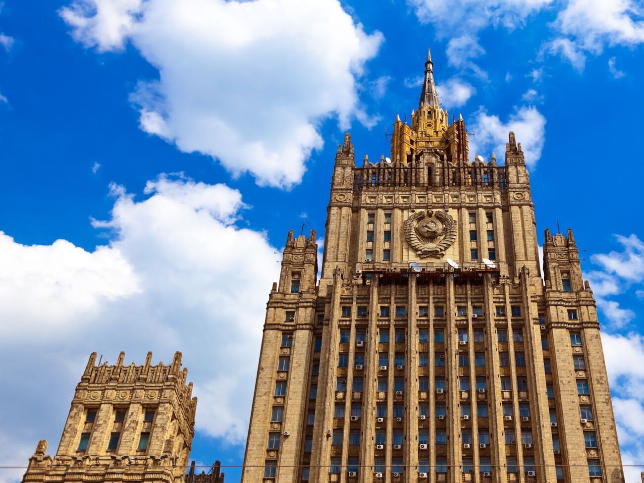 МИД РФ отреагировал на продление санкций ЕС, введенных за нарушение территориальной целостности Украины