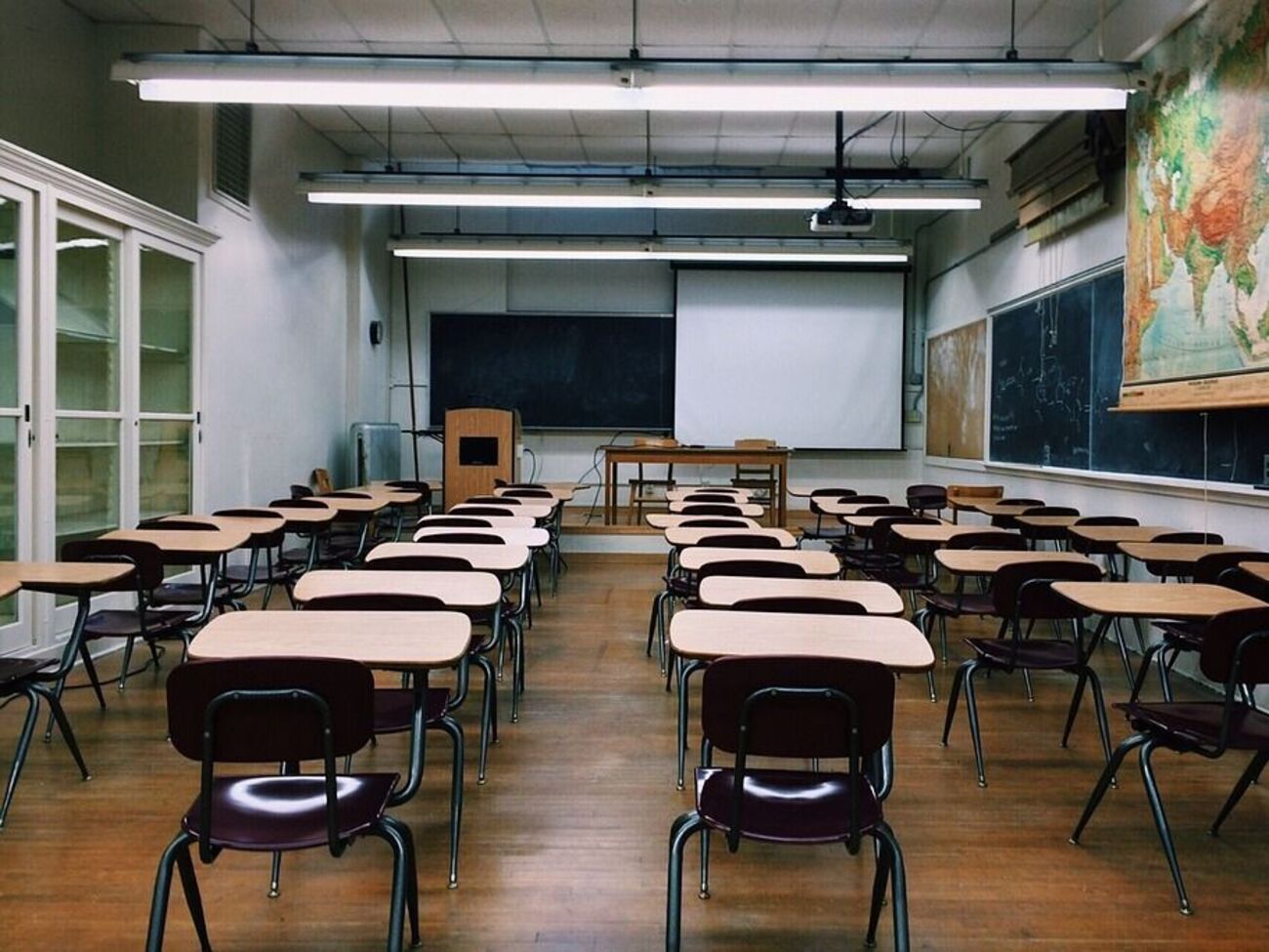 Заходи з енергоефективності будуть впроваджувати в дитячих садках, школах, лікарнях, адміністративних та інших будівлях