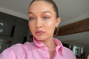 Хадид сказала, что роды прошли в минувшие выходные