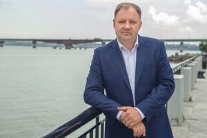 За інформацією екснардепа Лещенка, Чайку (на фото) в ОПЗЖ підтримує група Медведчука