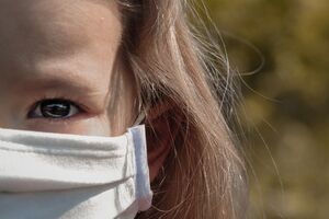 Ученики без признаков заболевания не обязаны после самоизоляции из-за контакта с коронавирусным больным делать тест и предоставлять в школу справку о состоянии здоровья