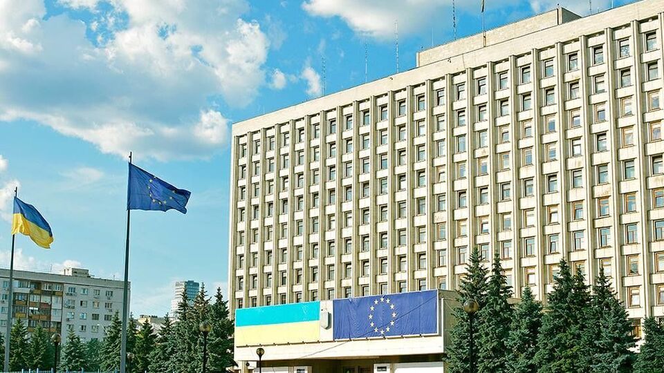 Местные выборы в Украине состоятся 25 октября