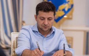 О подписании указа Зеленский сообщил в Закарпатье