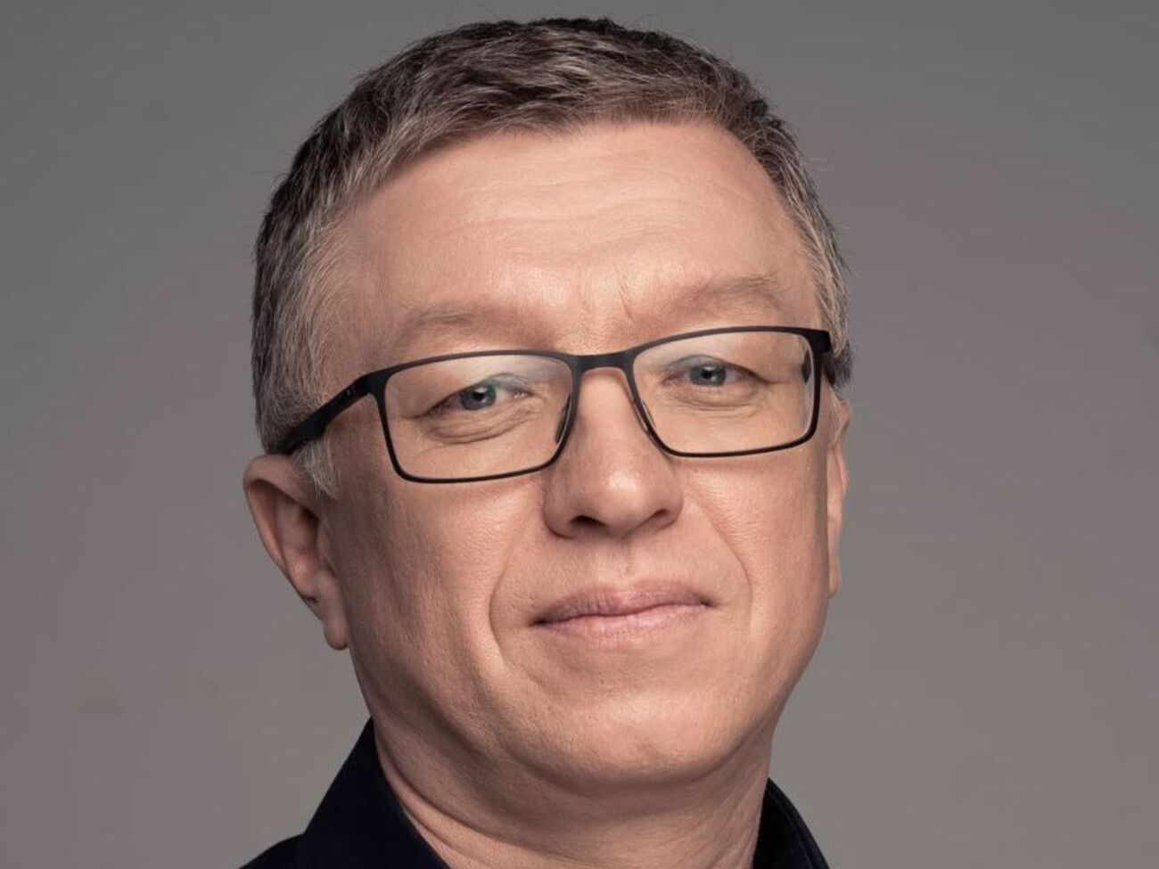 Критиковать власть удобно – ты всегда красавчик. Но даже Штепа снова идет в мэры Славянска, зато ты "вообще никуда не баллотируешься"