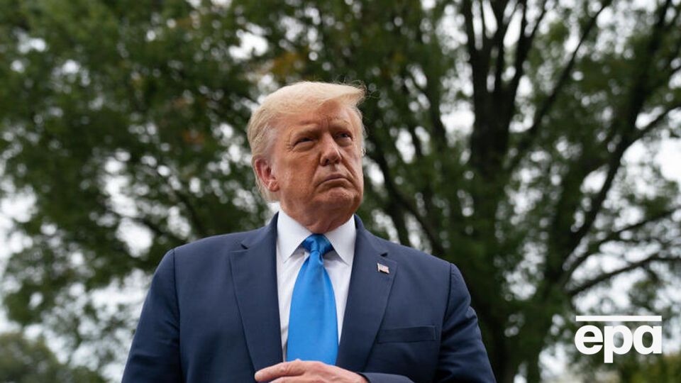 Трамп сподівається на початок вакцинації проти COVID-19 із середини жовтня