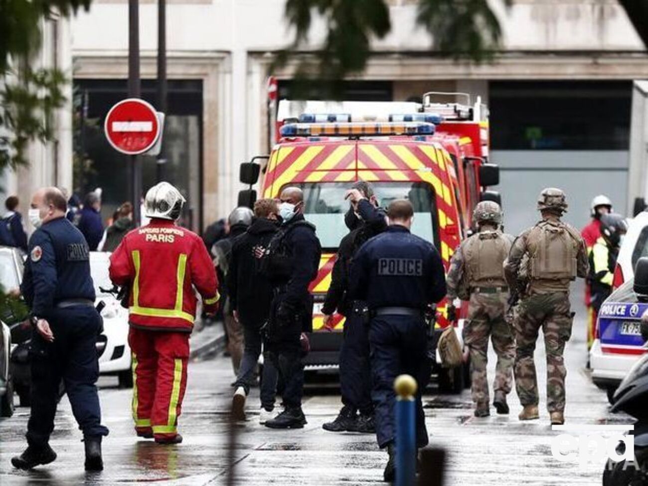 В результате нападения с мачете в 11-м районе Парижа 25 сентября&nbsp;ранения получили двое сотрудников продюсерских компаний